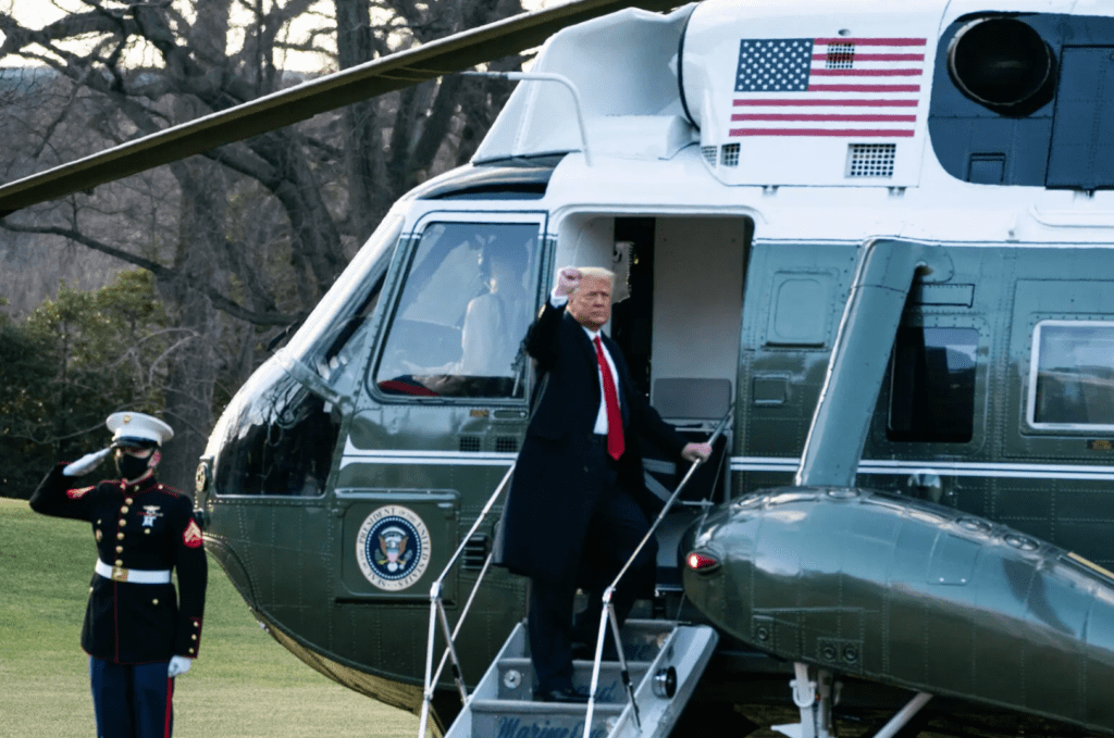 Trump getting on Marine 1